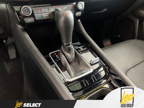 Used 2023 Jeep Compass High Altitude AWD/4WD image 23
