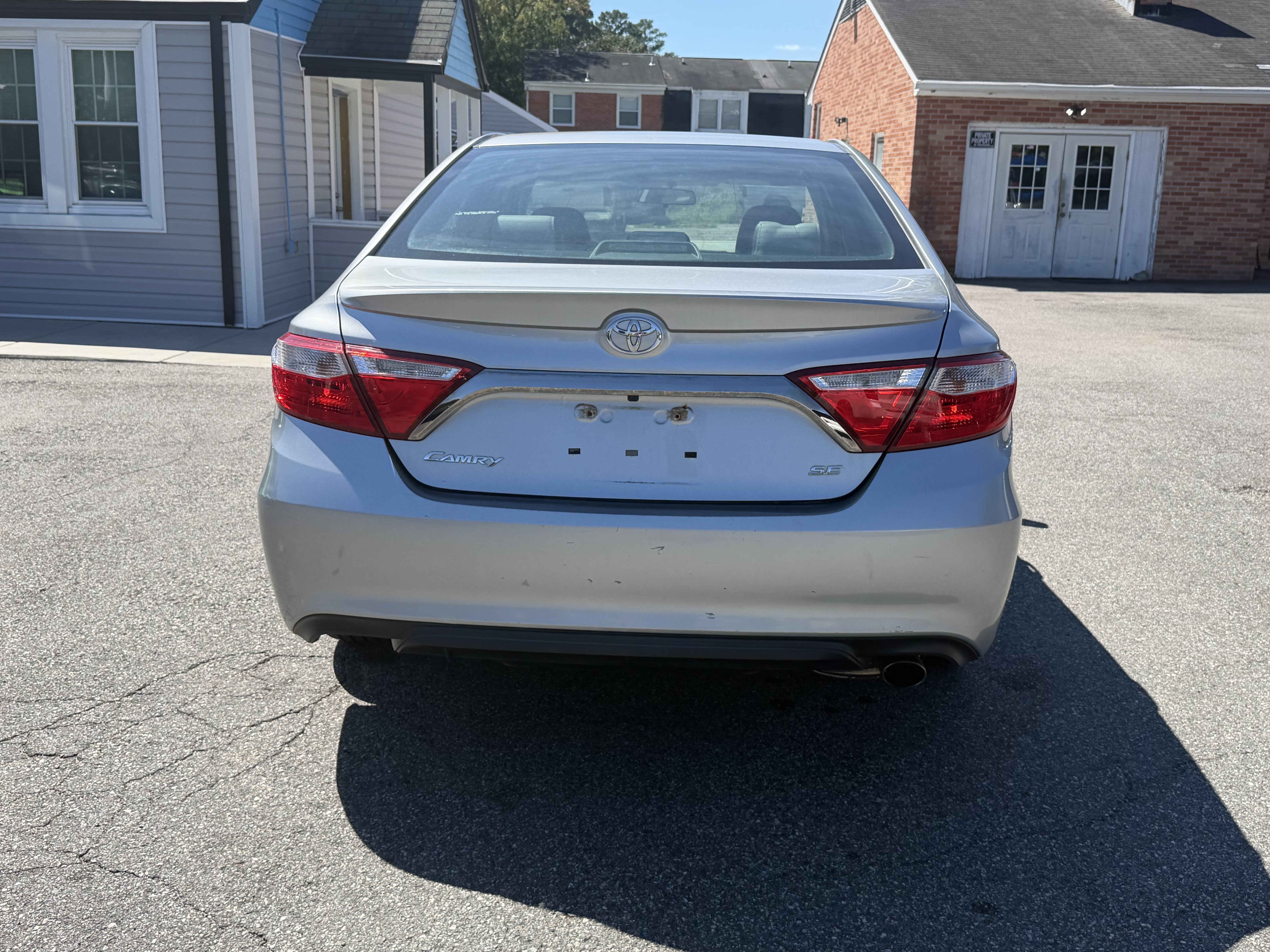 Used 2017 Toyota Camry SE FWD image 6