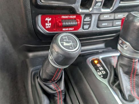 Certified 2021 Jeep Wrangler Unlimited Rubicon image 26