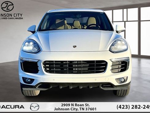 Used 2016 Porsche Cayenne image 3