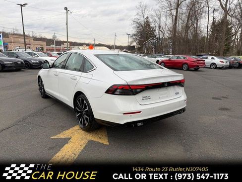 Used 2024 Honda Accord Touring image 5