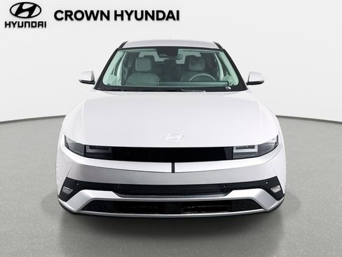 New 2026 Hyundai Ioniq 5 SEL RWD image 2