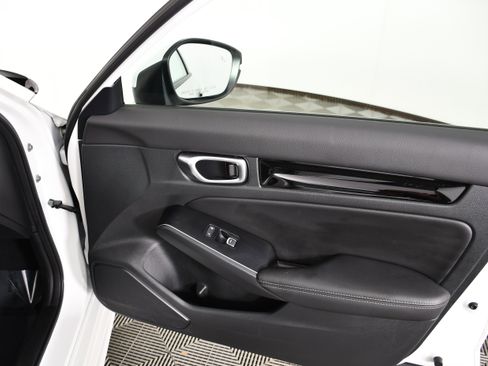 Certified 2024 Honda Civic Touring image 40