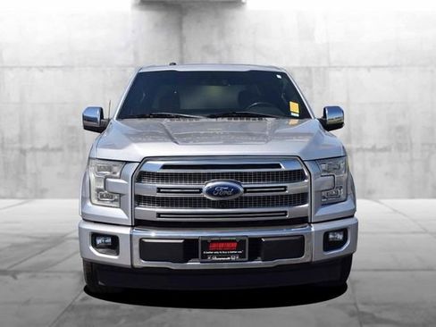 Used 2017 Ford F150 Platinum w/ Equipment Group 701A Luxury RWD image 4