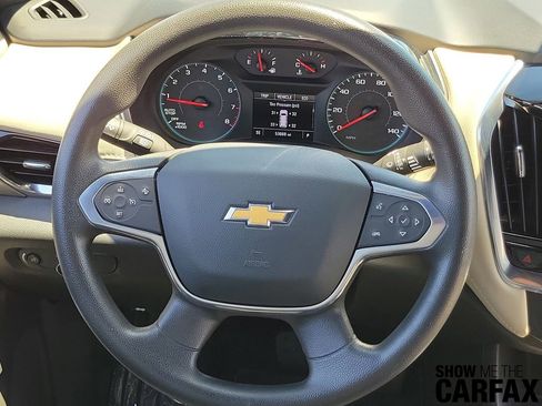 Used 2022 Chevrolet Traverse LS FWD image 22