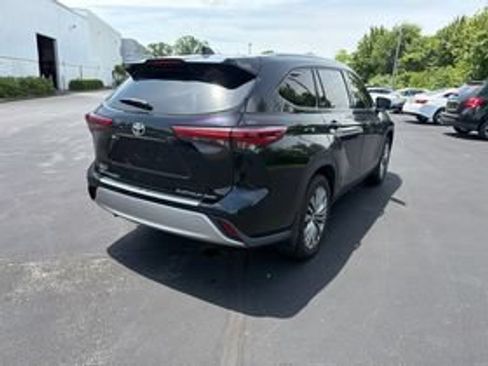 Used 2020 Toyota Highlander Platinum AWD/4WD image 7