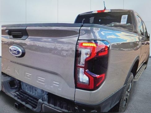 Used 2025 Ford Ranger XLT AWD/4WD image 3