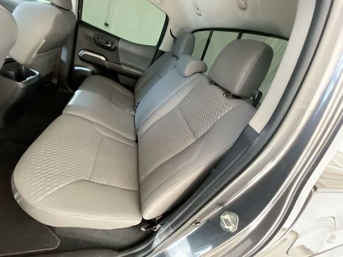 Used 2020 Toyota Tacoma SR5 w/ Technology Package AWD/4WD image 22