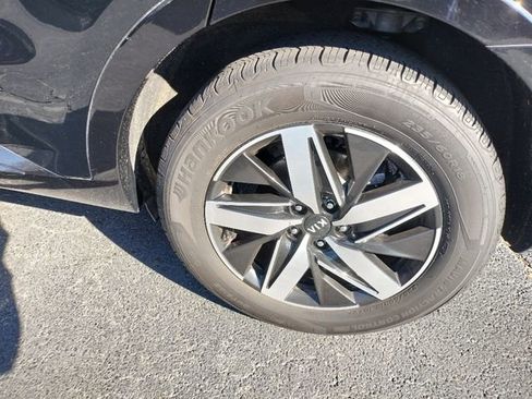 Used 2021 Kia Sorento S image 12