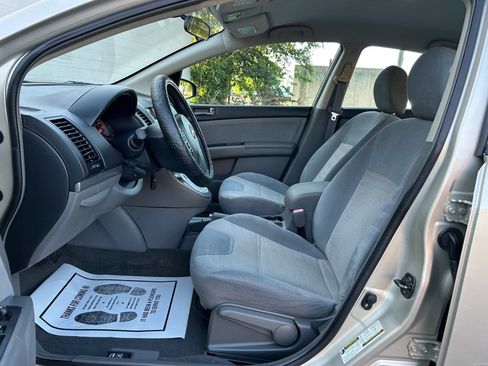 Used 2009 Nissan Sentra 2.0 S FWD image 23