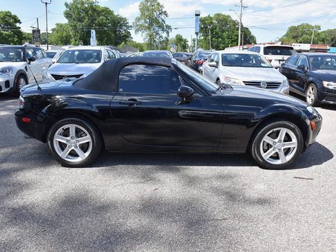 Used 2006 MAZDA MX-5 Miata Touring RWD image 7