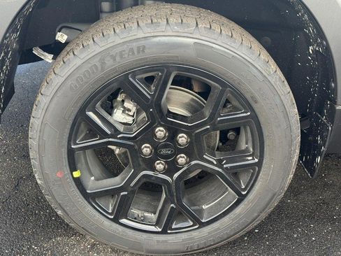 New 2026 Ford Maverick Lariat AWD/4WD image 5