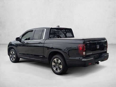 Used 2017 Honda Ridgeline RTL-T image 7