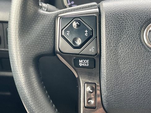 Certified 2024 Toyota 4Runner TRD Off-Road image 29