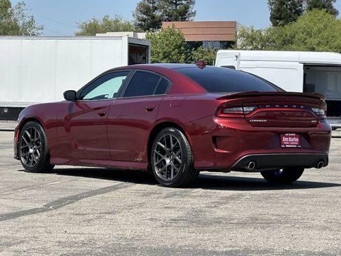Used 2019 Dodge Charger GT w/ Plus Group RWD image 5