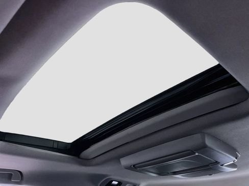 Used 2022 Honda Odyssey Touring image 22