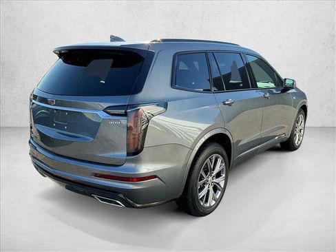 Used 2020 Cadillac XT6 Sport w/ Platinum Package image 5
