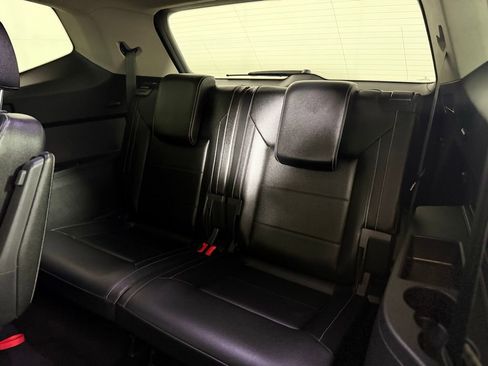 Used 2023 Volkswagen Atlas SE AWD/4WD image 23