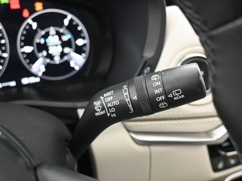 Used 2024 MAZDA CX-90 Plug-In Hybrid w/ Premium Plus image 19