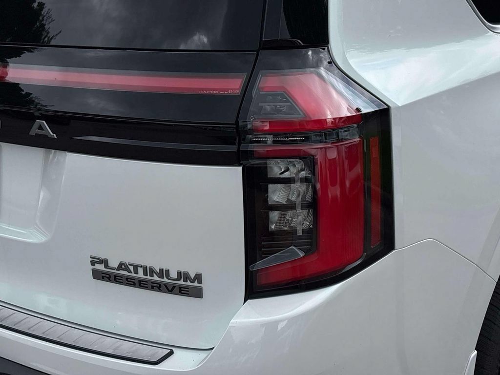 New 2026 Nissan Armada Platinum Reserve AWD/4WD image 10