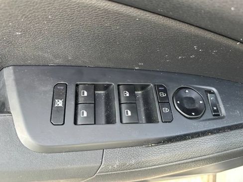 Used 2026 Kia Sportage S AWD/4WD image 11