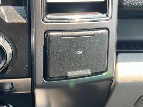 Used 2018 Ford F150 XLT w/ Equipment Group 302A Luxury AWD/4WD image 31