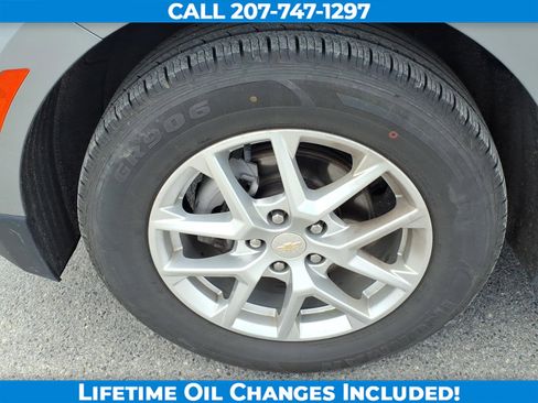 Used 2024 Chevrolet Equinox LT AWD/4WD image 9