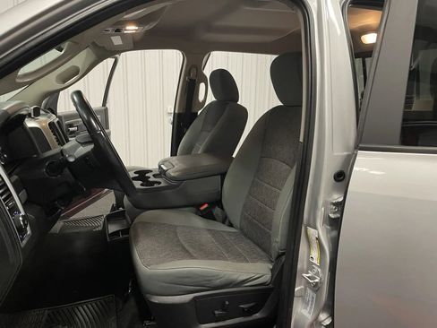 Used 2017 RAM 1500 Big Horn image 34