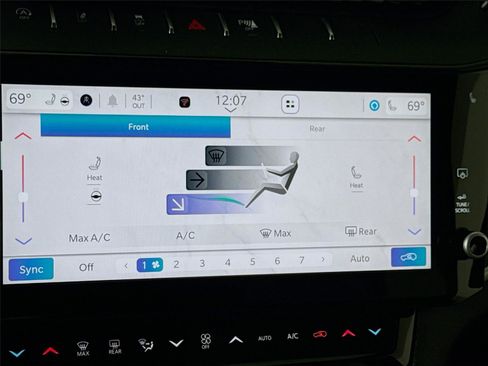 New 2026 Jeep Grand Cherokee L 4WD image 15