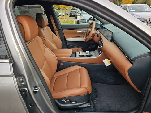 New 2026 Genesis GV70 2.5T Advanced image 29