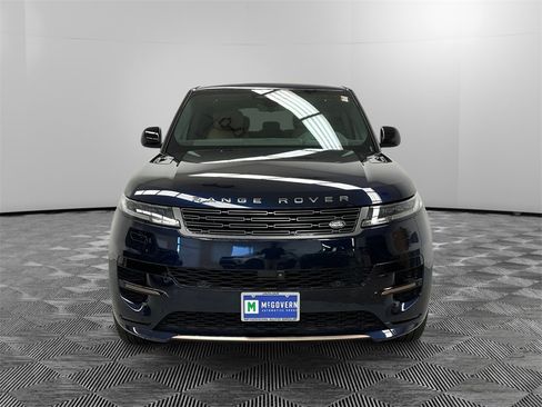 Used 2025 Land Rover Range Rover Sport Autobiography image 8