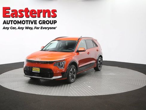Used 2023 Kia Niro Wind w/ Wind Preserve Package FWD image 52