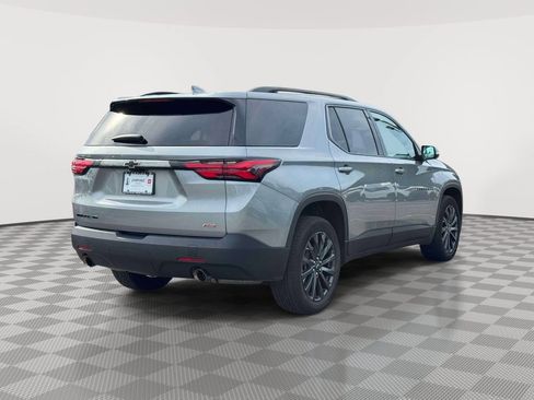 Used 2023 Chevrolet Traverse RS AWD/4WD image 7