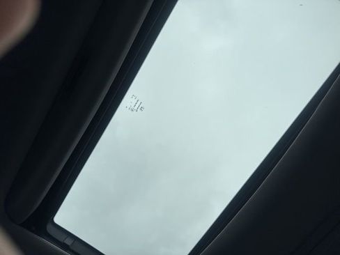 Used 2022 Honda Pilot EX-L image 3