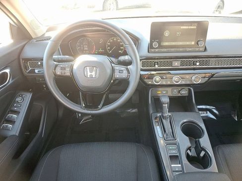 Used 2023 Honda Civic EX image 11
