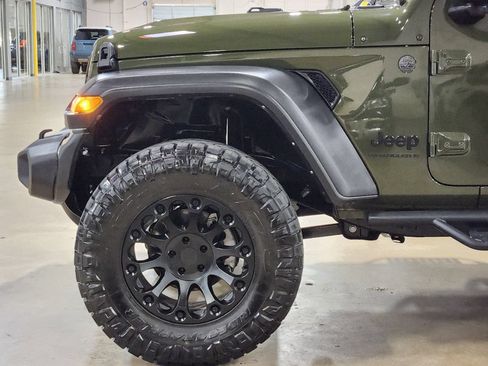 Used 2023 Jeep Wrangler Unlimited Sport AWD/4WD image 5
