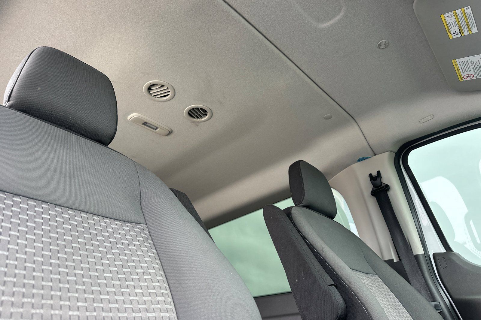 Used 2023 Ford Transit 350 XLT RWD image 19