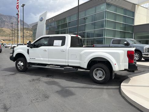 Certified 2021 Ford F350 Lariat w/ Lariat Ultimate Package AWD/4WD image 11