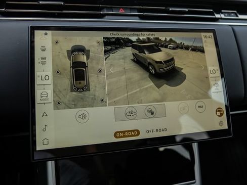 New 2026 Land Rover Range Rover SE AWD/4WD image 30