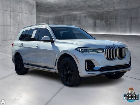 Used 2020 BMW X7 xDrive40i w/ Premium Package image 9