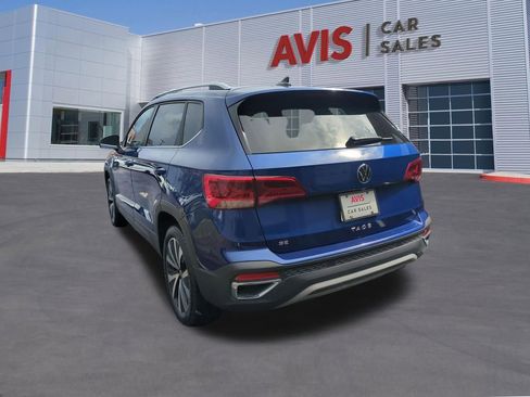 Used 2024 Volkswagen Taos SE image 9