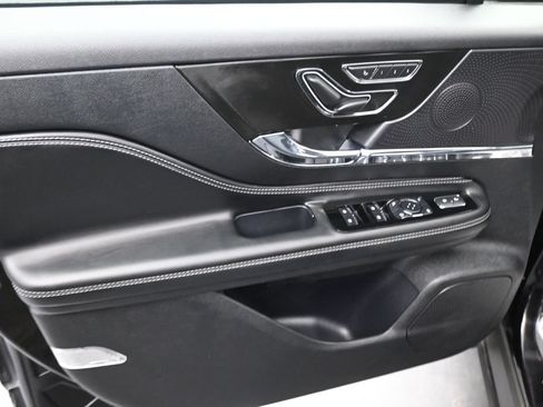 Used 2023 Lincoln Corsair FWD image 21
