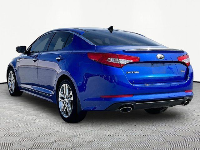 Used 2013 Kia Optima SX w/ Limited Pkg FWD image 4