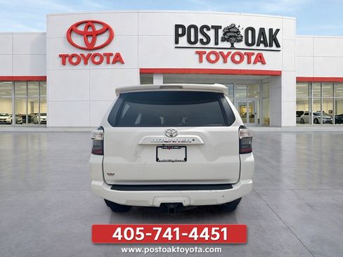 Used 2019 Toyota 4Runner SR5 RWD image 6