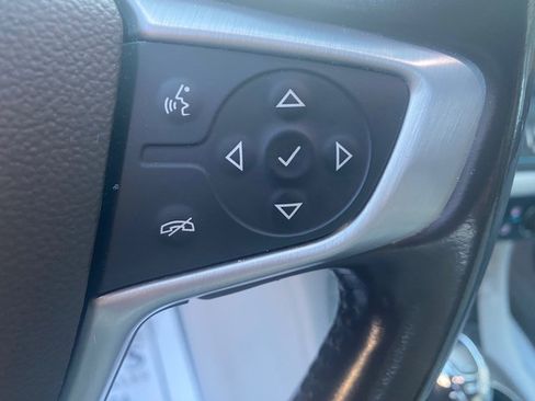 Used 2019 GMC Acadia SLT image 14