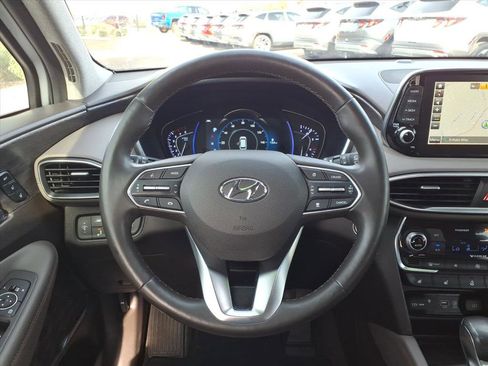Used 2019 Hyundai Santa Fe FWD image 17