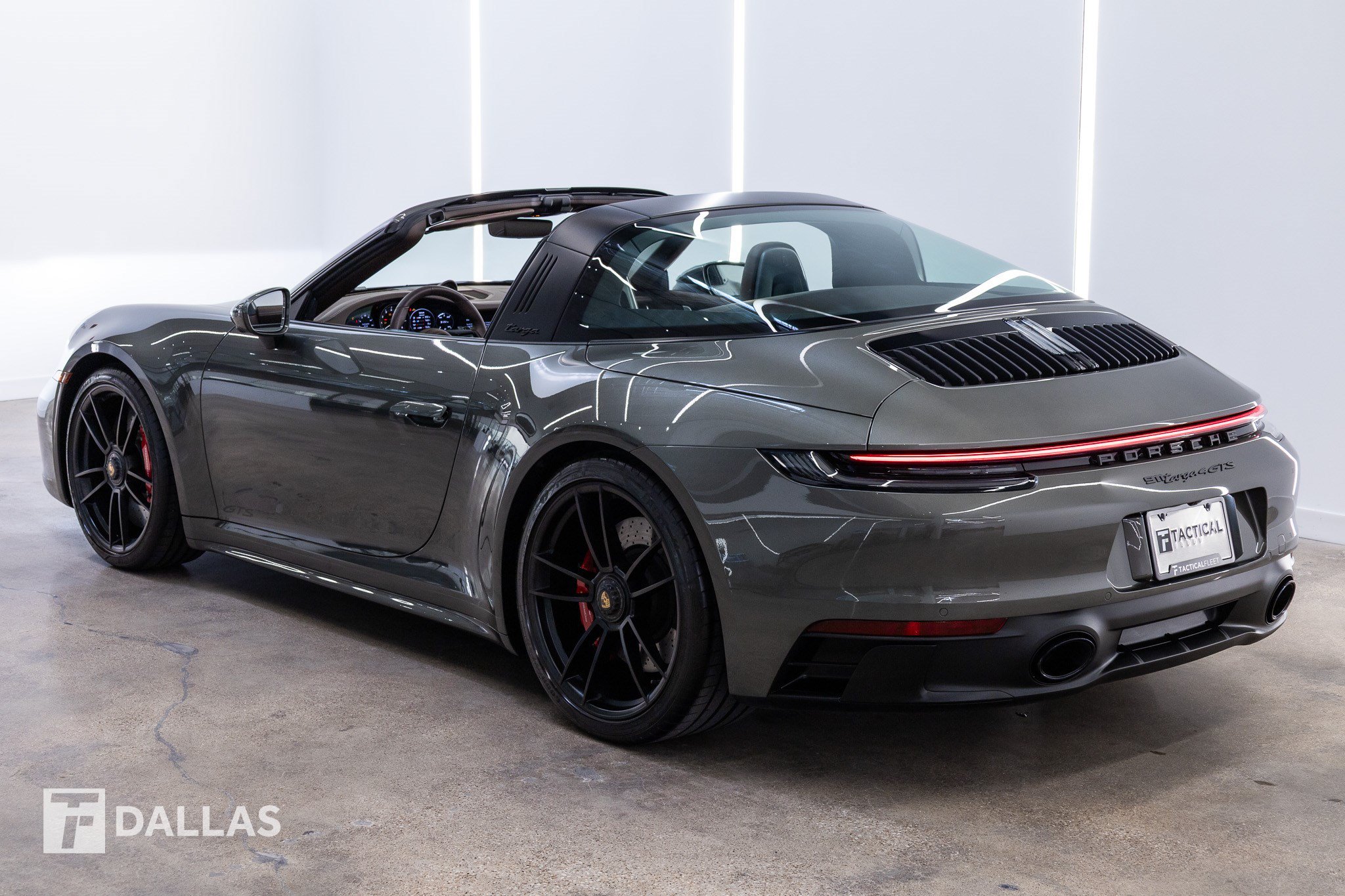 Used 2023 Porsche 911 Targa 4 GTS AWD/4WD image 8