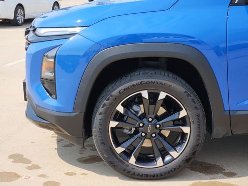 Used 2025 Chevrolet Equinox RS image 10