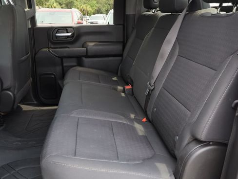 Used 2022 Chevrolet Silverado 2500 LT AWD/4WD image 24