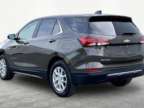 Used 2024 Chevrolet Equinox LT FWD image 4